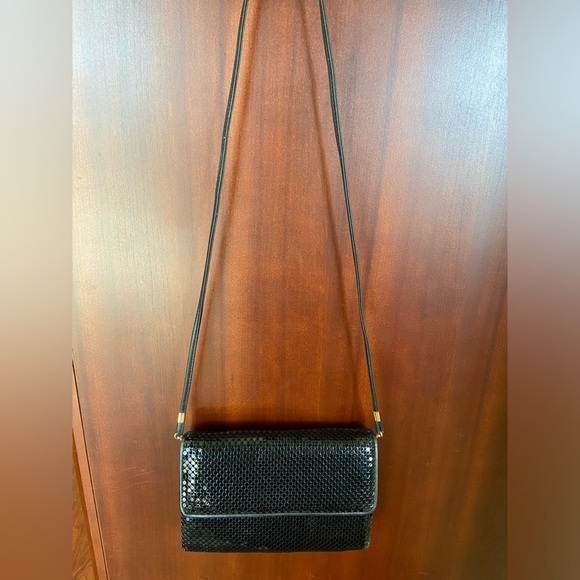 Vintage WHITING and DAVIS INTERNATIONAL Black Mesh Medium Handbag - Picture 7 of 13